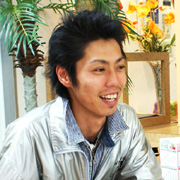 天白店カーアドバイザー 栢木祐介